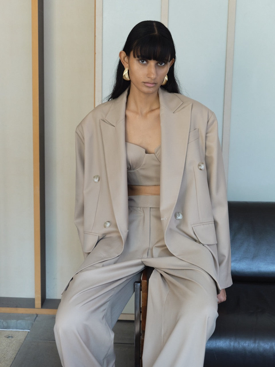 DOUBLE BREASTED BLAZER IN BEIGE