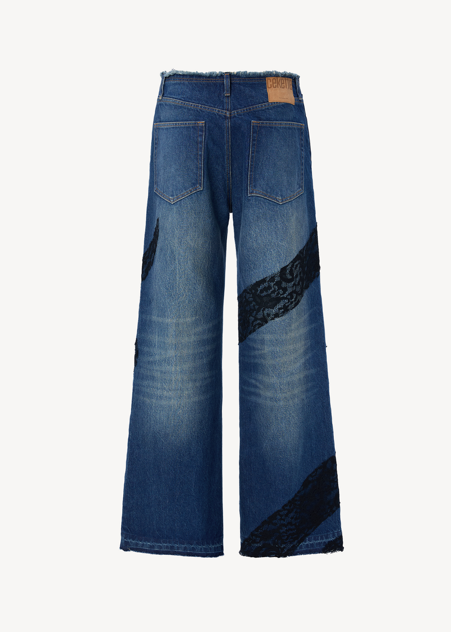 LACE TRIM FRAYED DENIM PANTS
